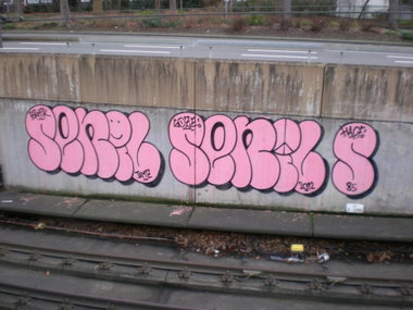 Graffiti Bombing in Köln - Photo by RATTENSOHN - SENIL, HACF, Train