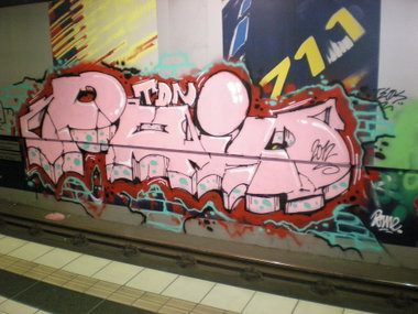 Graffiti Bombing in Köln - Photo by RATTENSOHN - PAID, TDN, Metro