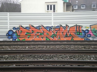 Graffiti Bombing in Köln - Photo by RATTENSOHN - SERUM, GOS, Cologne