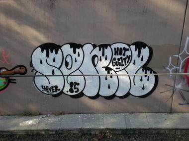 Graffiti Bombing in Köln - Photo by RATTENSOHN - SENIL, T-Up, Throwup