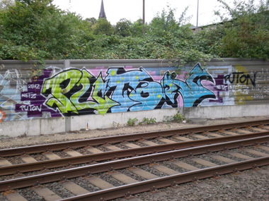 Graffiti Bombing in Köln - Photo by RATTENSOHN - PUTON, NETZ, Train (2012)