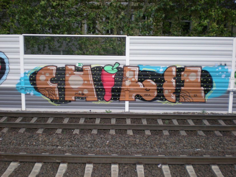 Graffiti Bombing in Köln - Photo by RATTENSOHN - CHILE, MGB, Train (2012)