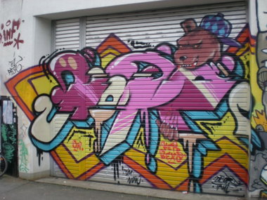 Graffiti Wall in Bonn - Photo by RATTENSOHN - HOPE, OH, OH (2011)