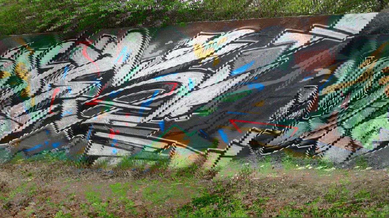 Graffiti Wall - Photo by RATTENSOHN - DFE, MOTAS, MOTER (2013)