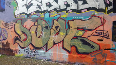 Graffiti Wall - Photo by REAKSTYLEZ34 - DOPE, MND
