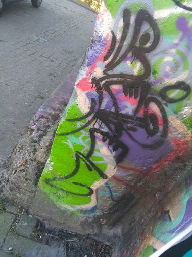 Graffiti Wall - Photo by REBEL49 - tags