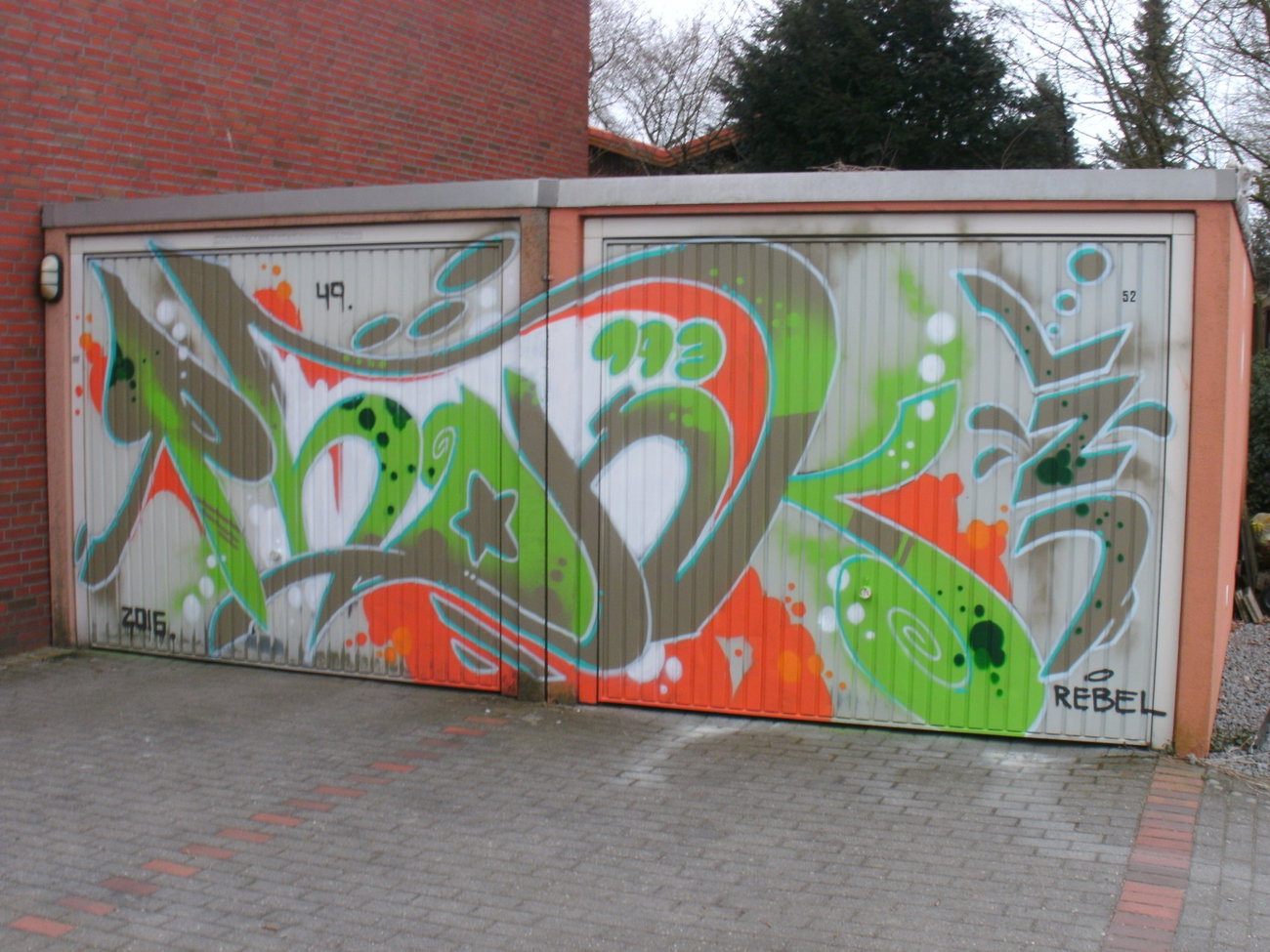 Graffiti Wall - Photo by REBEL49 - PHONK193, LZD