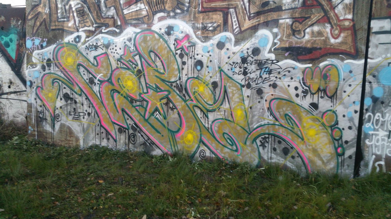 Graffiti Wall - Photo by REBEL49 - rebel, 49, lzd