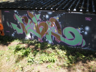 Graffiti Wall - Photo by REBEL49 - rebel, 49, lzdee