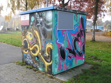 Graffiti Wall - Photo by REBEL49 - bel, re, 49