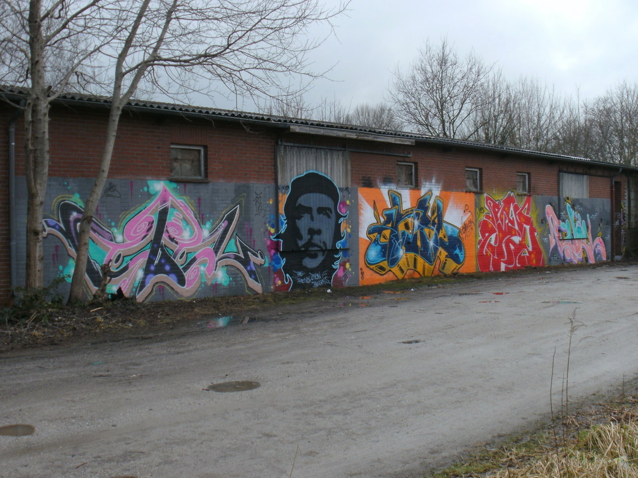 Graffiti Wall - Photo by REBEL49 - TRACKSIDE, ROMANTIC, CLP