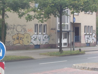 Graffiti Bombing - Photo by REBEL49 - DITC, EMS, FUK