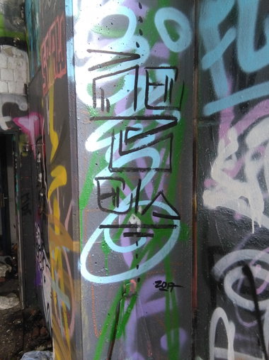 Graffiti Wall - Photo by REBEL49 - REBEL, 49