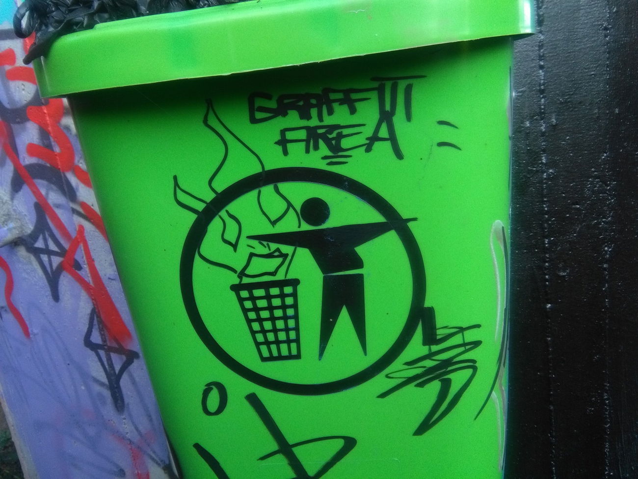 Graffiti Wall - Photo by REBEL49 - Rebel, 49, lzd