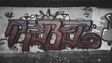 Graffiti Wall - Photo by REBEL49 - REBEL, 49