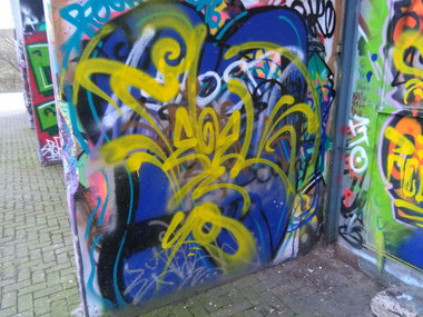 Graffiti Wall - Photo by REBEL49 - REBEL, 49