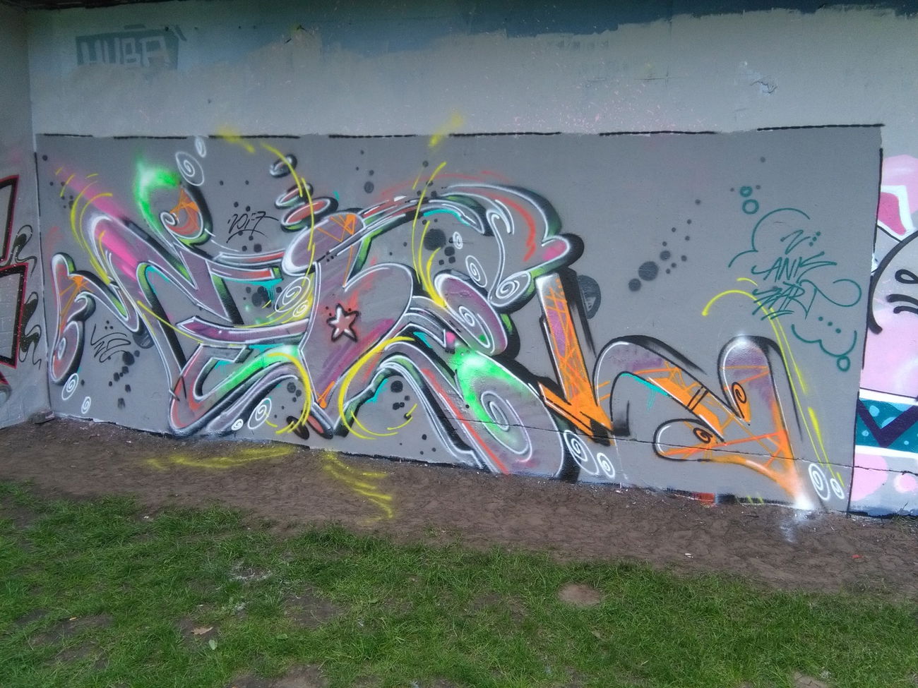 Graffiti Wall - Photo by REBEL49 - Rebel, 49, lzd