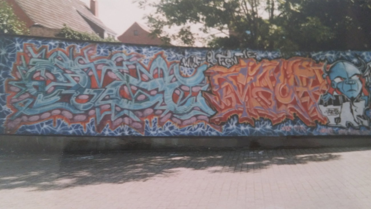 Graffiti Wall - Photo by REK - Norden/Norddeich (1998)