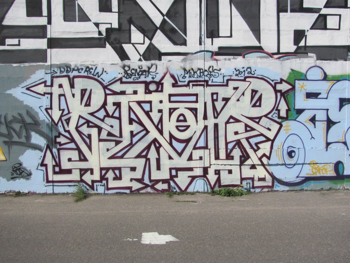 Graffiti Wall - Photo by RENOAR