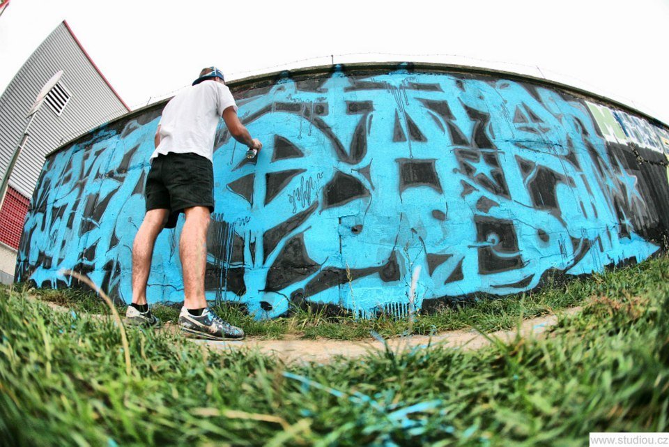 Graffiti Wall - Photo by RENOAR