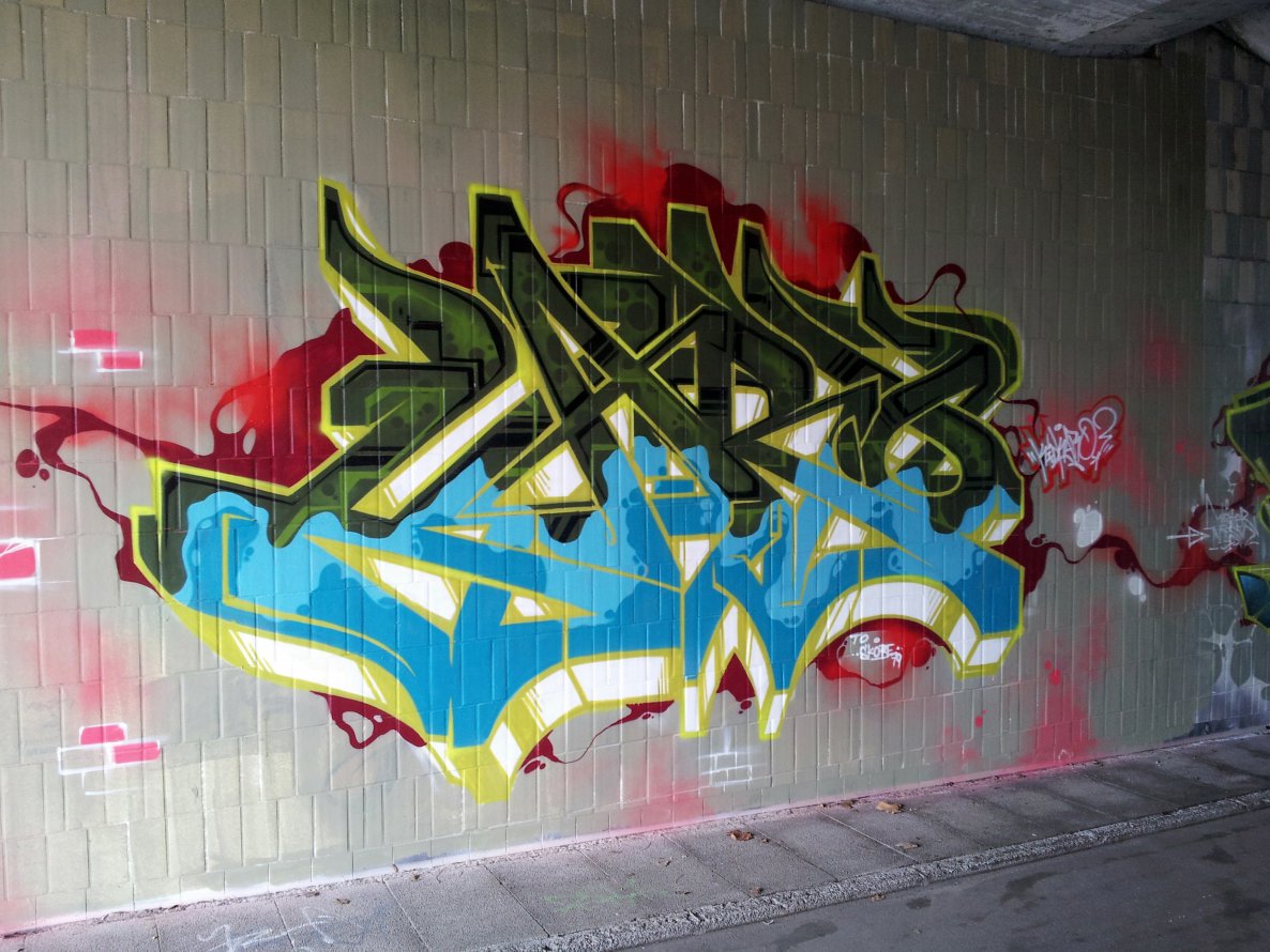 Graffiti Wall - Photo by REUSone - Karo, Renegades