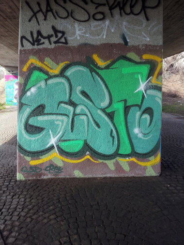 Graffiti Wall - Photo by REUSone - Gusto, Crek, Netz