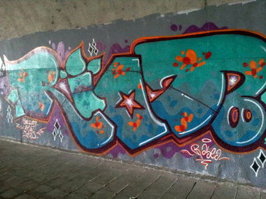 Graffiti Wall - Photo by REUSone - Riot, Soldat