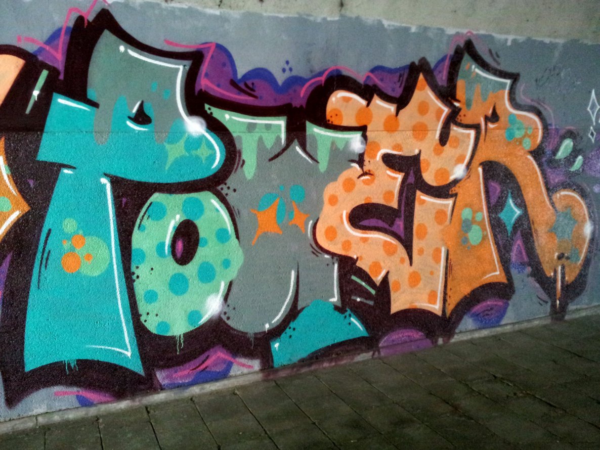 Graffiti Wall - Photo by REUSone - Power, RBK