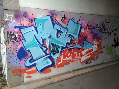 Graffiti Wall - Photo by REUSone - Moe, Rockz, Bums