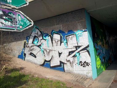 Graffiti Wall - Photo by REUSone - Bumz, Bums, Toxic