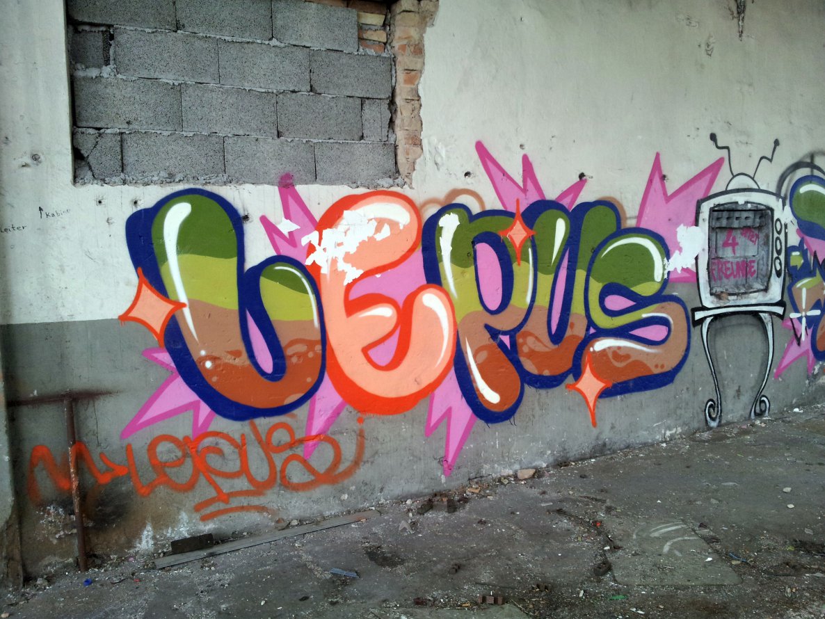 Graffiti Wall - Photo by REUSone - Vepus, Power