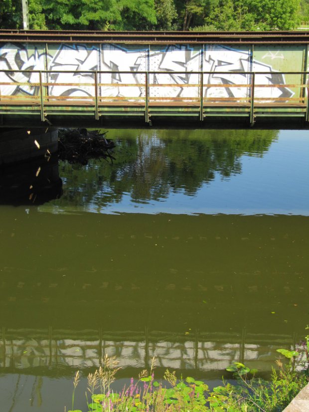 Graffiti Bombing - Photo by RINK - STOER, ULK, STÖR