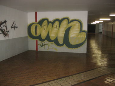 Graffiti Bombing - Photo by RINK - OWN;, OWNER;, KUNTER&BUNTER