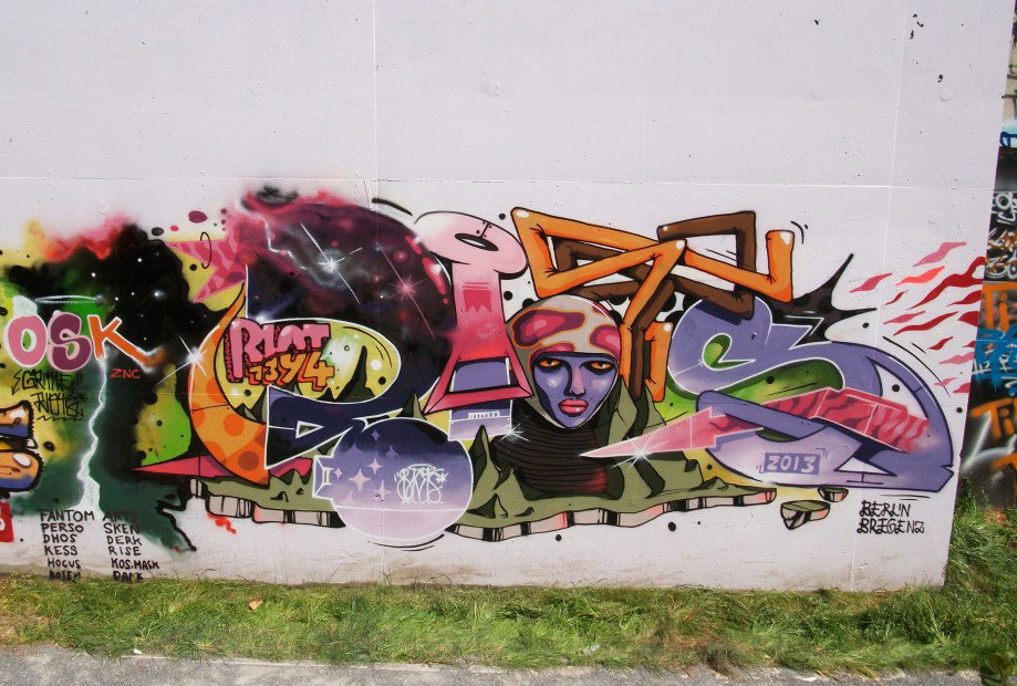 Graffiti Wall - Photo by RIOT1394 - riot, riots, 1394 (2013)