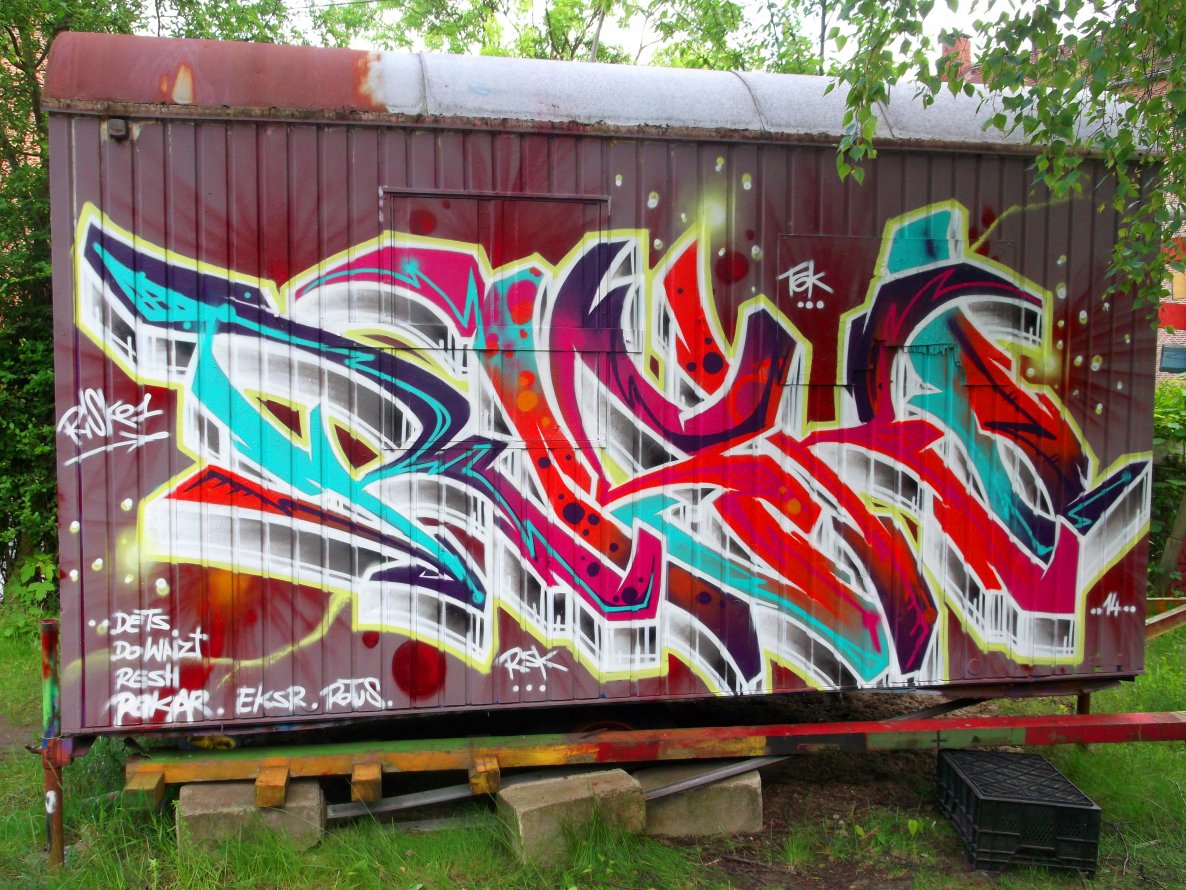 Graffiti Street Art - Photo by RISKOone - bauwagen, mal, anders (2014)