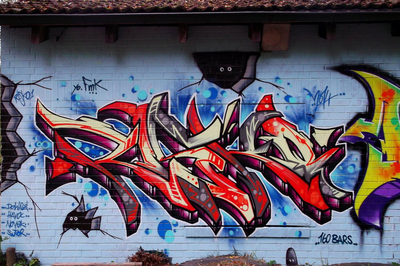 Graffiti Wall - Photo by RISKOone