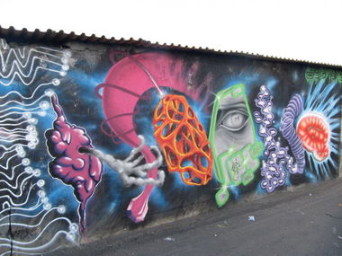 Graffiti Wall - Photo by RNDM_YveS - NOONE (2012)