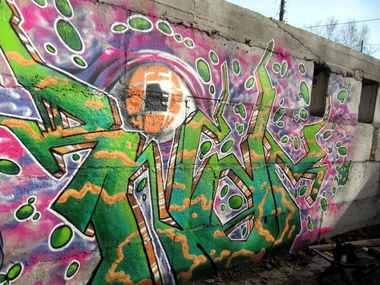 Graffiti Wall - Photo by RNDM_YveS - RNDM, &, SkilletOne (2014)