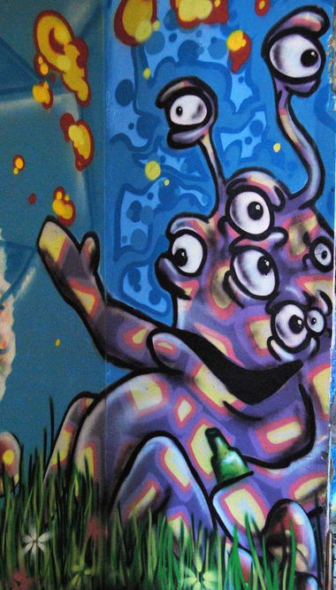 Graffiti Wall - Photo by RNDM_YveS (2010)