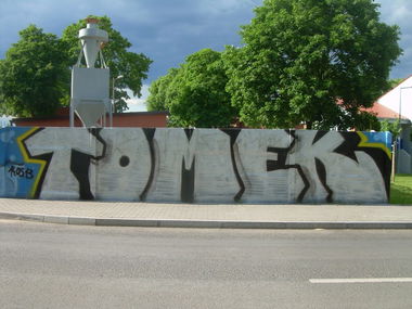 Graffiti Bombing in Grudzi?Dz - Photo by RODMEN (2013)