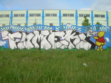 Graffiti Bombing in Grudziadz - Photo by RODMEN - WSZYSTKIEGO, NAJLEPSZEGO, SYNKU (2014)