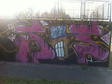 Graffiti Wall - Photo by ROF - RoF (2013)