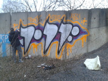 Graffiti Bombing - Photo by ROF - ROF, EKS, AS (2014)