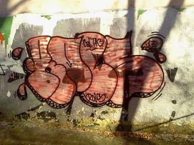 Graffiti Wall - Photo by ROLS (2013)