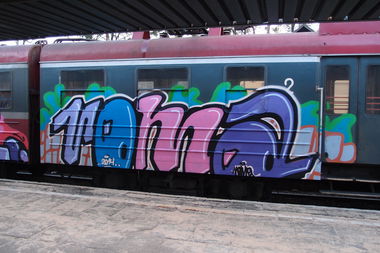 Graffiti Train - Photo by ROMANS (2014)