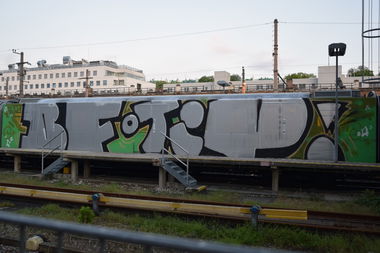 Graffiti Train - Photo by ROMANS (2016)