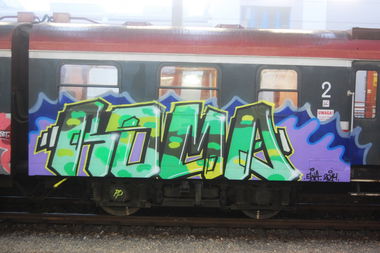 Graffiti Train - Photo by ROMANS - roma, tip, en57 (2014)