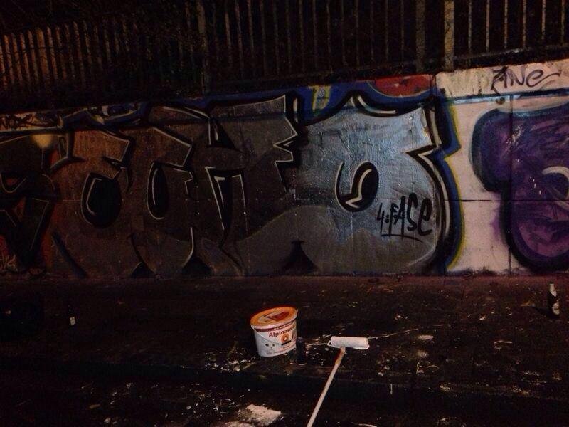 Graffiti Bombing - Photo by RORO - echo, echos, graffiti (2014)