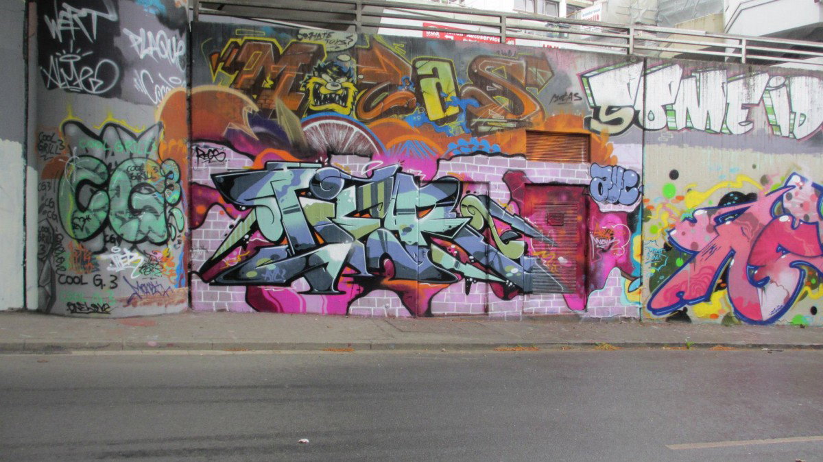 Graffiti Wall in Bochum - Photo by RORO