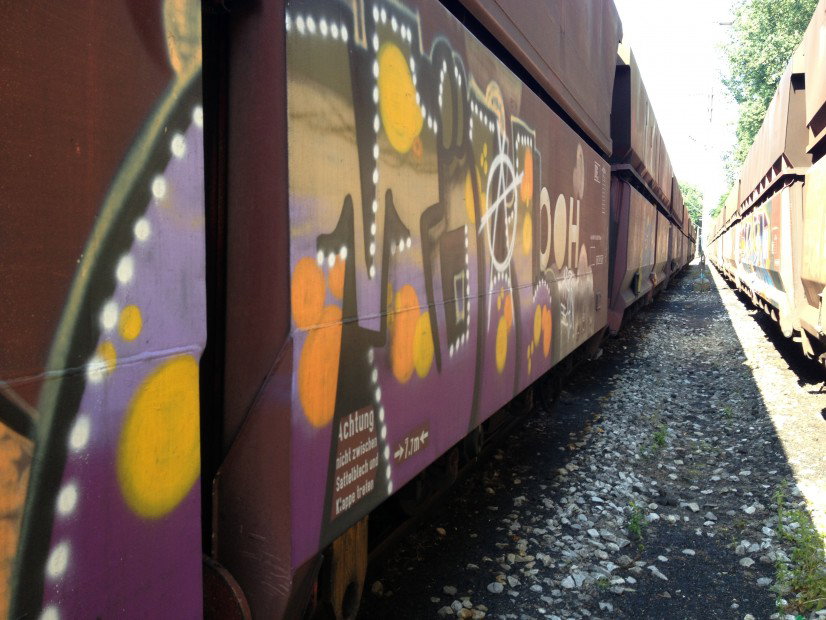 Graffiti Train in Essen - Photo by RORO